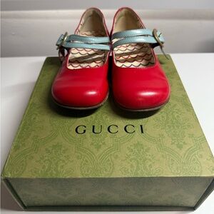 Gucci Kids Dress red Shoes with Blue Straps 9.5